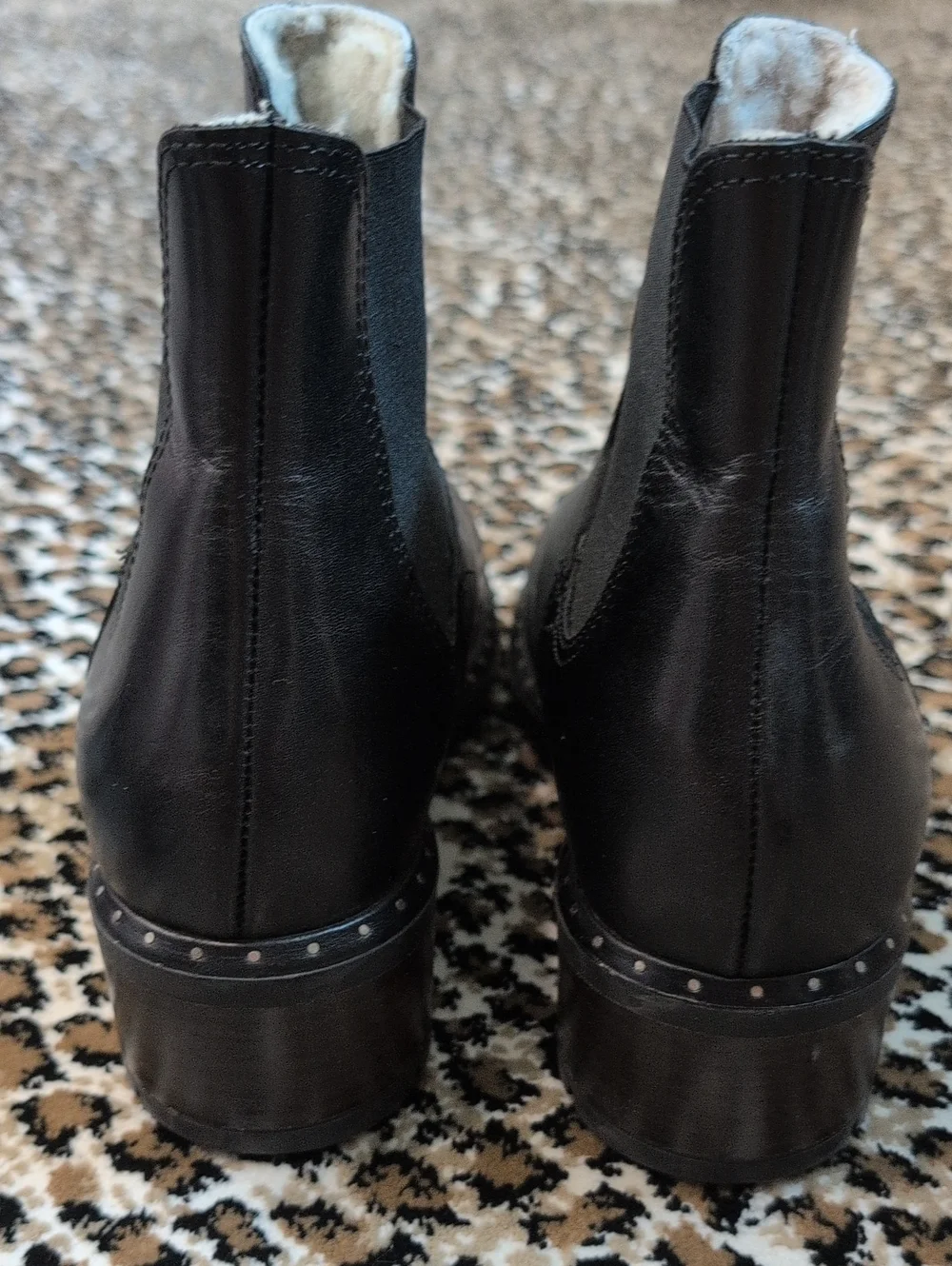 UGG collection sleek